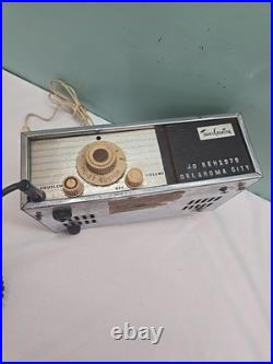 Vintage 70's Town & Country Cb Radio MODEL MC 27 FOR PARTS POWERS ON