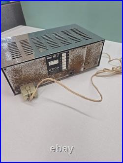 Vintage 70's Town & Country Cb Radio MODEL MC 27 FOR PARTS POWERS ON