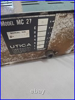 Vintage 70's Town & Country Cb Radio MODEL MC 27 FOR PARTS POWERS ON