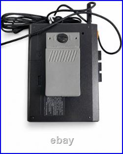 Vintage AIWA HS-T200 AM/FM Auto Reverse Cassette Player Dolby Parts/Repair