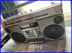 Vintage AIWA TPR- 968E Boombox Radio Stereo Cassette Made in Japan for parts
