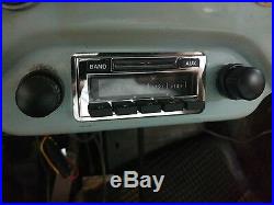 Vintage Adjustable AM FM iPod Car Radio Classic Style Shaft Knobs Preset Buttons