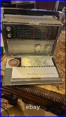 Vintage Admiral All World Transistor Radio Model #909A AS-IS PARTS ONLY