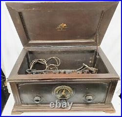 Vintage Antique -1924 Magnavox -TRF5 Tube Mahogany Radio -For Parts or Repair