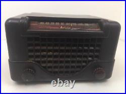 Vintage Aviola Radio Model 610 (For Parts)