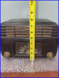 Vintage Bakelite General Electric GE Tube Radio Model 100 Parts Or Restore