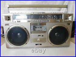 Vintage Boombox Gold JVC RC-M71JW Stereo Radio Cassette AS IS for parts repair