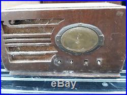 Vintage CORONADO Short Wave Middle Wave Broad Cast Tube Radio Parts or Repair
