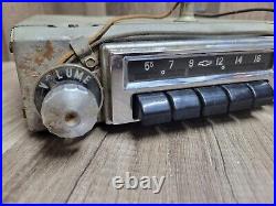 Vintage Chevrolet Am 5 Push Button Am Stereo For Parts Or Repair