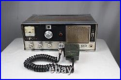 Vintage Courier 23 CB TUBE Radio /Courier 527 Microphone SOLD AS-IS PARTS/REPAIR