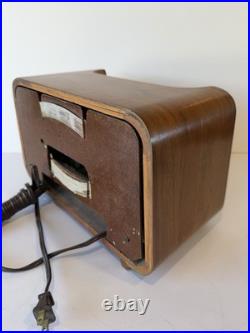 Vintage Detrola Model 579 Wooden Tube Radio For Parts