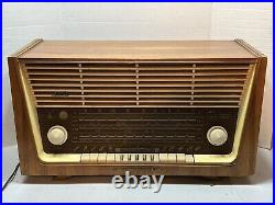 Vintage Grundig Majestic 4085 USA Luxury Tube Radio Parts Or Repair