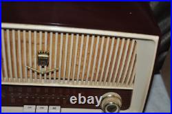 Vintage Grundig Model 87 USA AM-FM Radio FOR PARTS OR RESTORATION