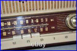Vintage Grundig Model 87 USA AM-FM Radio FOR PARTS OR RESTORATION