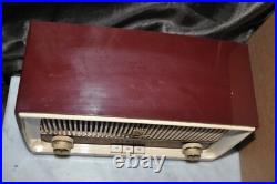 Vintage Grundig Model 87 USA AM-FM Radio FOR PARTS OR RESTORATION
