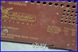 Vintage Grundig Model 87 USA AM-FM Radio FOR PARTS OR RESTORATION