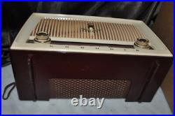 Vintage Grundig Model 87 USA AM-FM Radio FOR PARTS OR RESTORATION