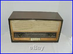 Vintage Grundig Radio Model 2540 U Works on FM only For Parts or Repair