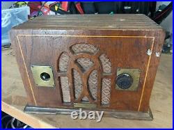 Vintage Imperial Model 425 Tube Radio AC Wooden AS IS FOR PARTS or Decoration