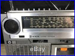 Vintage JVC BOOMBOX Radio/Cassette Player MODEL RC-828JW ASIS For Parts