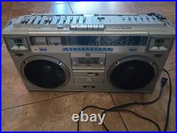 Vintage JVC RC-M70JW Boombox Ghettoblaster Stereo Radio For Parts Or Repair