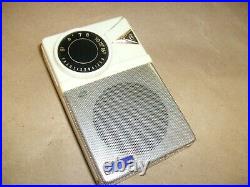 Vintage LIFE TIME 6 transistor radio With Cracks for Parts Missing back cover