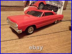 Vintage Lindberg HOPPING'64 IMPALA Lowrider Hopping Radio Control PARTS