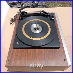 Vintage Lloyd's AM/FM Stereo Receiver 8-Track Model R-925. FOR PARTS ONLY