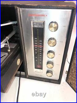 Vintage Masterwork M2014 Turntable Phono Record Player Radio For PARTS RARE