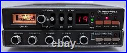 Vintage Motorola CM540 System 500 Electroscan 40-Channel CB Radio Parts/Repair