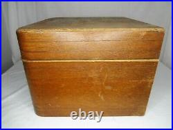 Vintage Motorola Wooden Case Record Player & Am Tube Radio 51f12-for Parts
