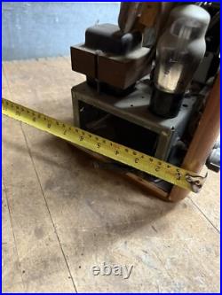 Vintage Old Crosley Electric Model 515 Tube Radio Tombstone Wood Case Parts USA