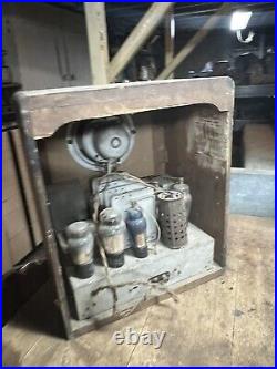 Vintage Old Superheterodyne Clarion 220 Electric Tube Radio Wood Tombstone Parts