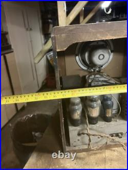 Vintage Old Superheterodyne Clarion 220 Electric Tube Radio Wood Tombstone Parts