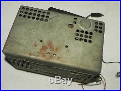 Vintage / Original 1951/1952 Chevrolet Car Radio With Knobs & Push Buttons
