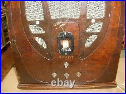 Vintage Philco 89 Art Deco Cathedral Tube Radio -for Repair Or Parts