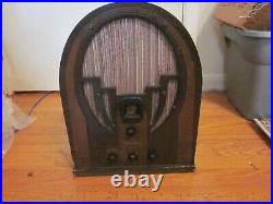 Vintage Philco Model 60 Cathedral Radio for Parts or Repair