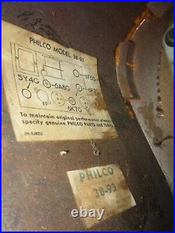 Vintage Philco TUBE RADIO Model 38-93 PARTS UNIT UNTESTED