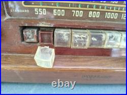 Vintage Philco Tube Radio 48-482 Tested & Powers On For Parts/Repair