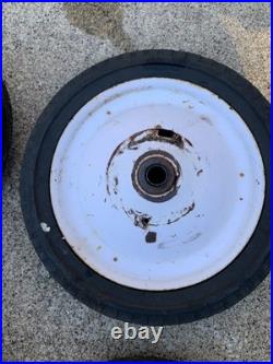 Vintage Pull Wagon Parts Radio Rocket / Flyer Wheels with Metal Caps