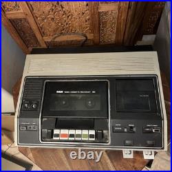 Vintage RCA SelectaVision VBT200 VCR VHS Player Recorder For Parts Or Repair
