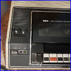 Vintage RCA SelectaVision VBT200 VCR VHS Player Recorder For Parts Or Repair