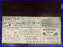Vintage RCA VICTOR Golden Throat AM RADIO Model 9X571 Bakelite Case PARTS