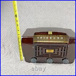 Vintage RCA Victor Bakelite Radio Model 66X11 For Parts Not Tested