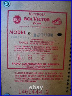 Vintage RCA Victor MJT60W Solid State AM/FM Radio Semi-Tested AS-IS parts/repair