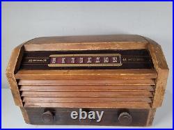 Vintage RCA victor USA Cobsole Tube Radio Model 56X3 Rca Victor For Parts
