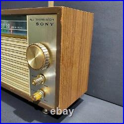 Vintage SONY SIX TRANSISTOR PORTABLE RADIO TR-1816 JAPAN- FOR PARTS SEE PICS