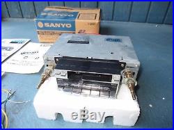 Vintage Sanyo FT 9 / FT V80 Indash Radio Cassette Player Deck