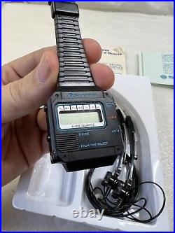 Vintage Sanyo R100p Radio Alarm LCD Digital Watch For Parts/repair
