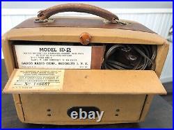 Vintage Scarce Gerod Tube Radio For Parts Or Restore Mid Century 1940s